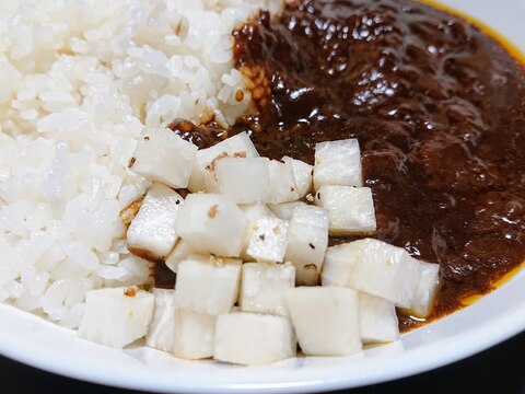 カレーに添える大根